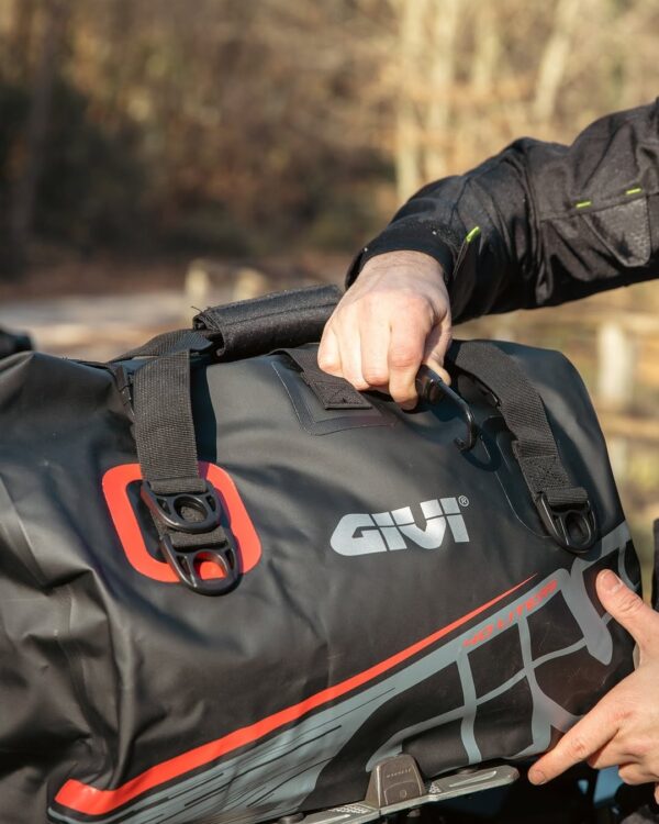 Sac étanche GIVI EA115GR 40 Litres Noir Rouge